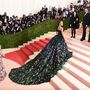 Os vestidos da Met Gala e os memes da Internet