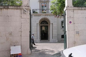 Nomeações de altos cargos do Estado adiadas até Julho