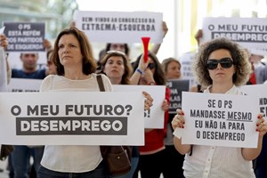 Colégios condenam Governo sobre financiamento de turmas