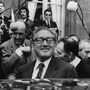 Crítica de livros: Kissinger (1923-1968)