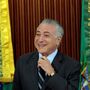 Temer acusado de negociar subornos eleitorais