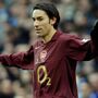 Robert Pires: 'Ronaldo é o jogador do ano 3000'