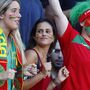 Os festejos dos portugueses pela passagem aos oitavos