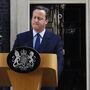 David Cameron apresenta a demissão de primeiro-ministro