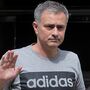 Brexit custa 700 mil euros a José Mourinho
