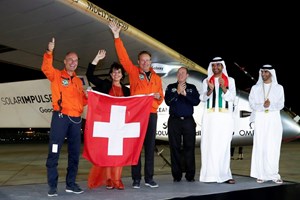 Concluída a viagem épica do Impulse Solar 2 à volta do mundo