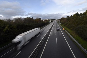 Colisão na A2 faz um morto e corta o trânsito junto a Aljustrel