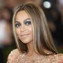 Billboard confude Beyoncé com cantora brasileira
