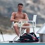 Cristiano Ronaldo de férias na companhia dos amigos