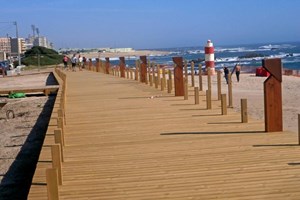 Praia na Póvoa de Varzim terá intervenção 'urgente e imediata' para travar erosão