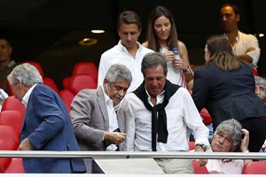 Vieira não cala descontentamento com Manuel Oliveira