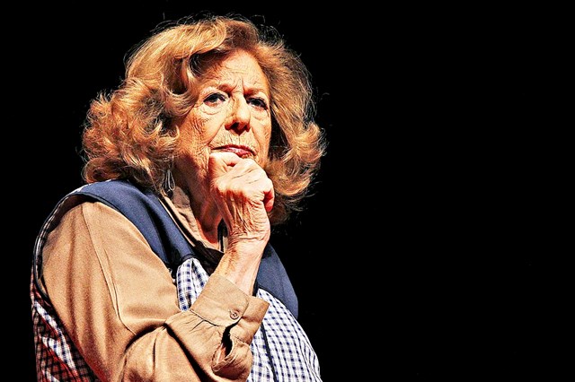 Eunice Munoz Volta Ao Teatro Com Encenacao De Filipe La Feria Teatro Sabado