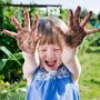 Deixa as crianças comer terra: os micróbios fazem bem