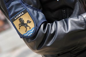 Governo investe um milhão de euros em armas eléctricas até 2021