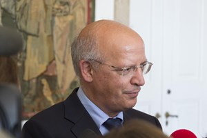 Governo irá 'até ao limite' por levantamento de imunidade