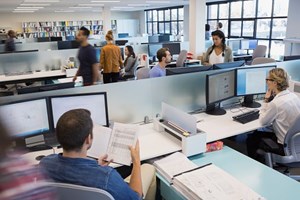 Bruxelas quer combater disparidade salarial de género com transparência e justiça