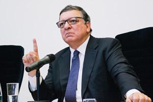 Universidade de Genebra não renovou contrato com Durão Barroso