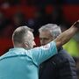 Antigo árbitro pede seis jogos de suspensão para José Mourinho
