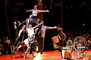 Novo circo francês no heliporto de Monchique