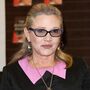Celebridades reagem à morte de Carrie Fisher 