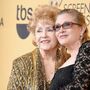 Fotógrafo explica foto viral de Carrie Fisher e Debbie Reynolds
