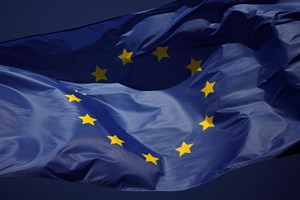 UE acrescenta quatro paraísos fiscais à 'lista negra' de territórios não cooperantes