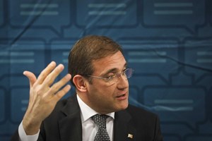 Passos: Portugal está a perder 'competitividade'