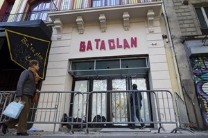 Fingiu ser vítima dos atentados em Paris, recebeu 25 mil euros e agora foi presa
