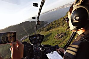 2016_10_15_13HeliTagusCatarinaMouraV2_ok.mp4