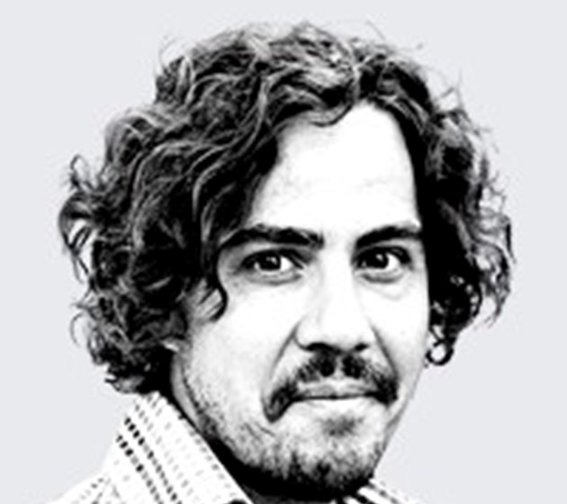 Tiago Salazar
