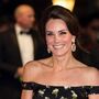 Os segredos do look de quase 10 mil euros de Kate Middleton