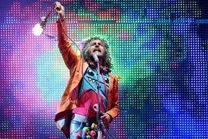 Wayne Coyne: 'Limito-me a fazer o que me apetece. Se as pessoas acham que isso é fixe, por mim tudo bem'