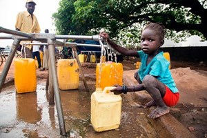 Em 2040, 600 milhões de crianças vão viver com falta de água