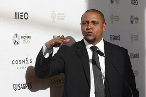 Roberto Carlos Football Talks
