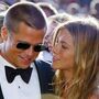 Brad Pitt troca mensagens e 'relembra passado' com Jennifer Aniston