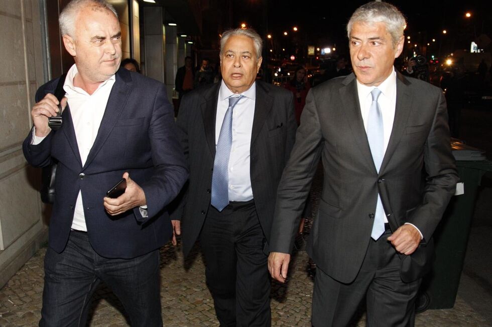 Sócrates e advogados, incluindo João Araújo e Pedro Delille, no caso Operação Marquês