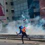 Três mortos nas manifestações contra Maduro