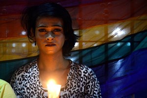 Polícia prende 29 gays em festa clandestina no Bangladesh