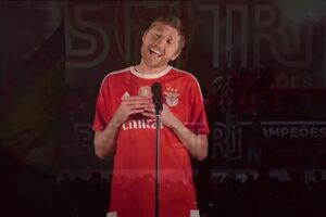 18466125_168719300323315_7867007762616549376_n.mp4