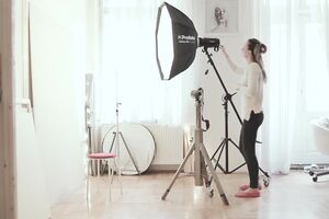Flora Borsi x Profoto - Behind The Scenes of Animeyed.mp4
