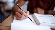 <![CDATA[ Exames: Época especial entre 3 e 8 de setembro e aberta aos alunos elegíveis para 2.ª fase ]]>