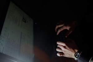 Dez inquéritos por semana por pornografia infantil em 2016