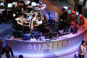 Jornalista da Al-Jazeera detido e acusado de terrorismo no Egito