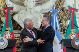 Presidente argentino diz que há mais “afecto” do que negócios com Portugal