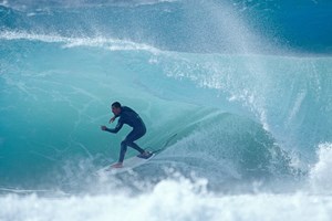 Kelly Slater não pode entrar na Austrália sem estar vacinado