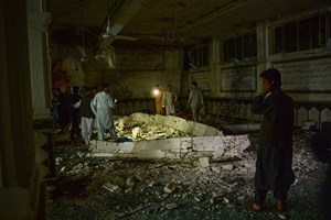 Explosão em mesquita fez cerca de 30 mortos