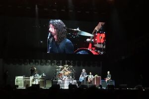 Foo Fighters x Rick Astley - Never Gonna Give You Up (Live @ Summer Sonic Festival 2017).mp4