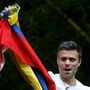 Líder da oposição Leopoldo Lopez regressa a prisão domiciliária