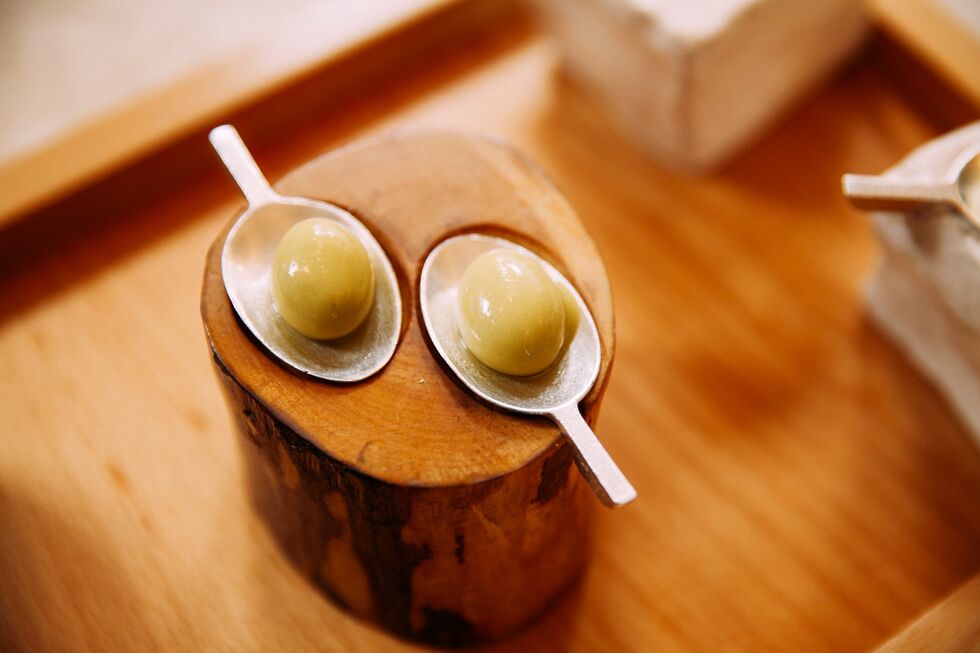 A plataforma tem recomendações de chefs com negócios em Lisboa e no Porto