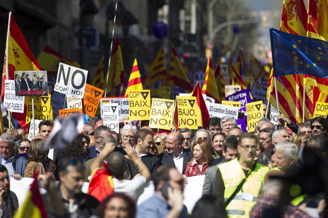 Separatistas catalães marcam grande manifestação na segunda-feira ...